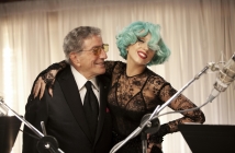 Lady Gaga и Тони Бенет разтапят в ефирния джаз Anything Goes (Видео)