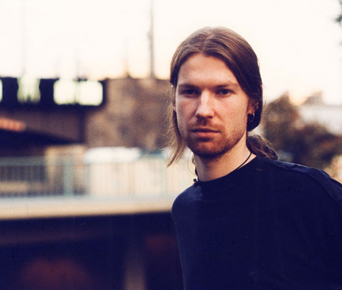 Култовият Aphex Twin пусна първо парче от 13 години насам (Аудио)