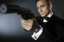 James Bond се завръща на снимачната площадка
