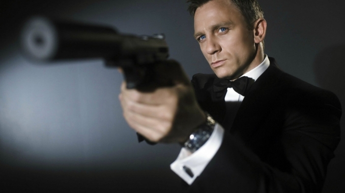 James Bond се завръща на снимачната площадка