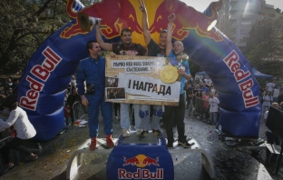 Сватби, престрелки и много усмивки на Red Bull Soapbox Bulgaria