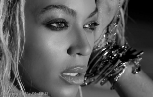 Beyonce готви втори изненадващ албум през ноември 2014 година
