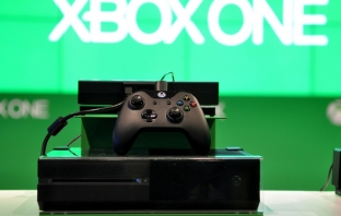 Microsoft раздава подаръци по повод първата годишнина на Xbox One