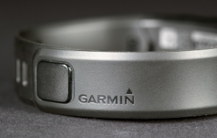 Смарт гривна Garmin Vivosmart – един помощник, който мисли за здравето ви