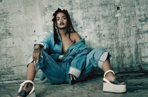 Rihanna e фатална и топлес за i-D Magazine (Снимки)