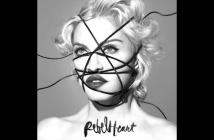 Зловещото падане на Madonna на Brit Awards 2015 предизвика бурни реакции в мрежата (Снимки и видео)