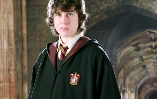 Вижте как изглежда днес актьорът от Harry Potter Матю Луис (Снимки) Вижте как изглежда днес актьорът от Harry Potter Матю Луис (Снимки)