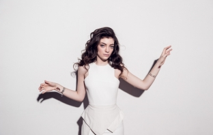 Ето защо Lorde е истинската кралица на Нова Зеландия (Снимки)