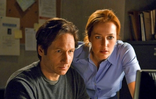 Истината е някъде там! The X-Files се завърна с два чисто нови клипа (Видео)