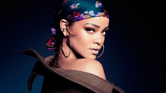 Rihanna разкрива себе си в 10 фантастични снимки от Instagram
