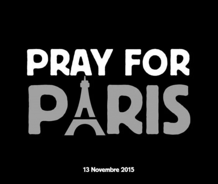 Beyonce, Тейлър Суифт и още куп звезди се молят за жертвите на тероризма в Париж (Снимки)