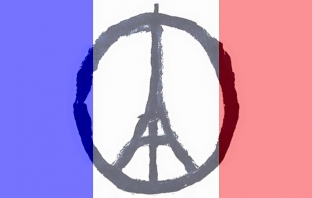 #PrayForParis! 20+ въздействащи творби, посветени на трагедията от 13 ноември