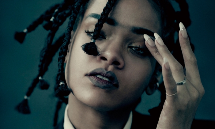 13 млн. свалиха безплатно новия албум на Rihanna за 14 часа