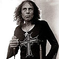Дъжд и еуфория на Ronnie James Dio  в Каварна