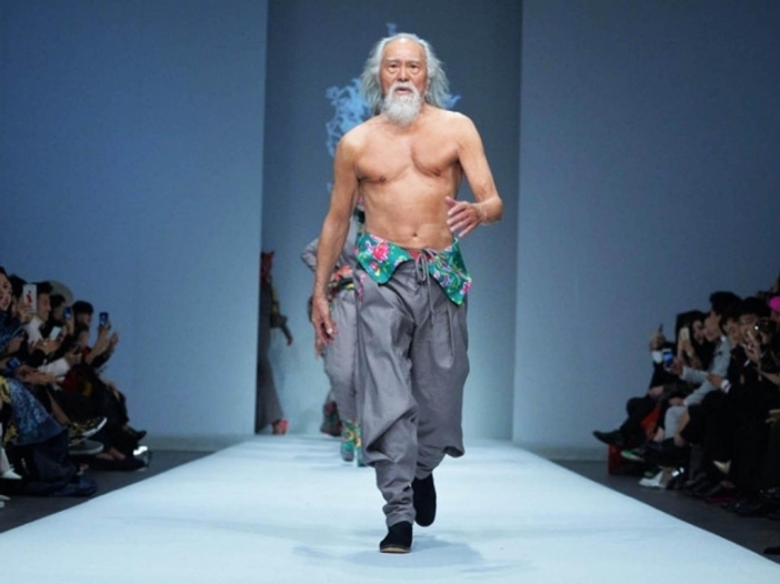 80-годишен дядо взриви модния подиум с дебюта си (Снимки)