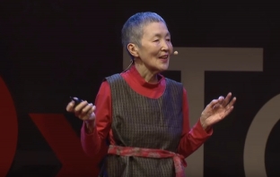 81-годишна японка създаде приложение за iPhone (Видео)