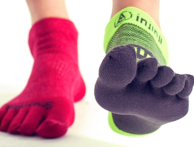 Чорапи с пет пръста Injinji – подарък за ходилата!