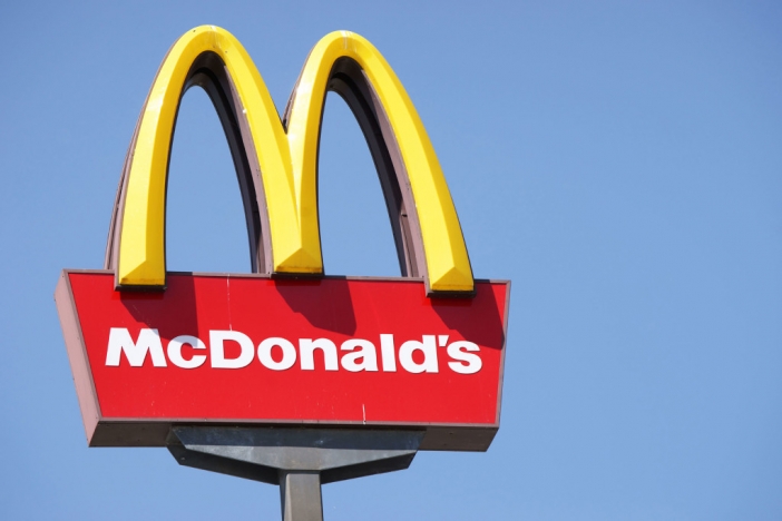 94-годишна жена е най-възрастната служителка на McDonald’s