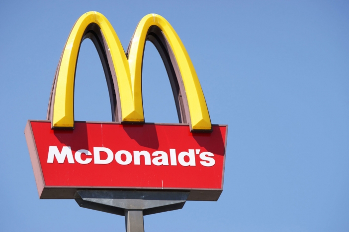94-годишна жена е най-възрастната служителка на McDonald’s