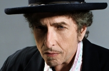 Боб Дилън прие Нобеловата си награда за литература инкогнито (Снимка)