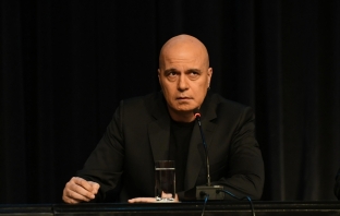 Слави отново аут от програмата, свободата на словото - мираж Слави отново аут от програмата, свободата на словото - мираж