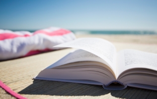 5 книги, които ще направят почивката ви още по-приятна