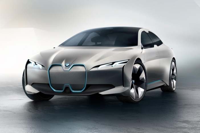 BMW представи своята визия за електрическата кола на бъдещето