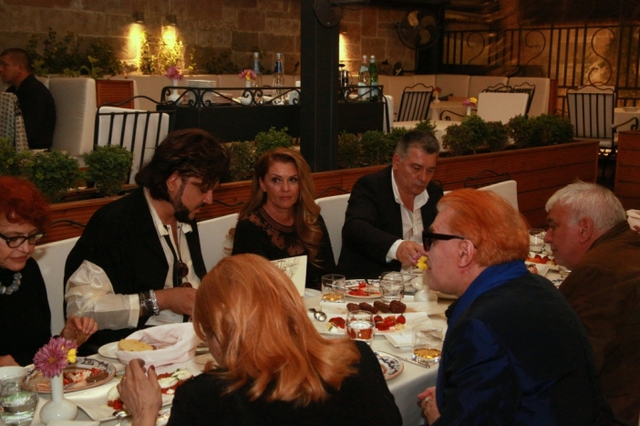 Филип Киркоров вечеря с Васил Найденов и Камелия Тодорова