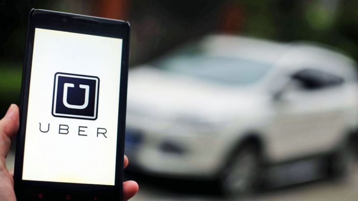 Uber поръчва 24 000 автономни коли от Volvo
