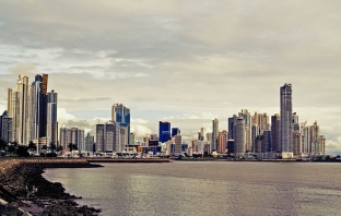 Защо си заслужава да посетите далечна Панама