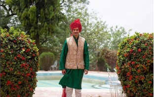 Индийски принц гей отвори двореца си за нуждаещи се от ЛГБТ обществото