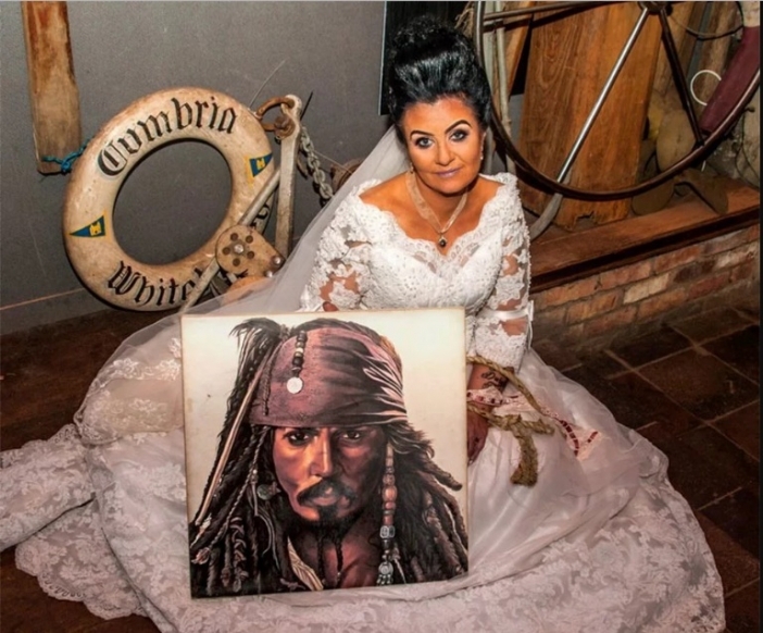 Майка на 5 деца се омъжи за 300-годишен призрак