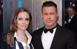 Анджелина Джоли не се е срещала с Джъстин Теру, нито Брад Пит − с Дженифър Анистън