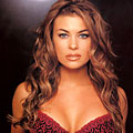 Carmen Electra танцува на лесбийски фестивал