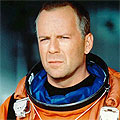 Bruce Willis пя в космически център