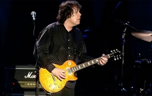 Блус емоции от Gary Moore в София