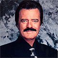 Американският шоумен Robert Goulet чака белодробна трансплантация