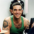 Robbie Williams с уникални промоции на новия си албум