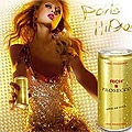 Paris Hilton се снима само по златна боя