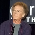 Art Garfunkel не се отказва от марихуаната