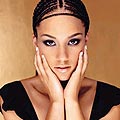 Alicia Keys отново си отвоюва първото място в Billboard 200