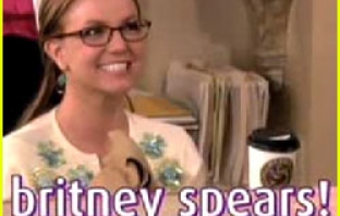 Разпродават дрехите на Britney Spears