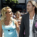 Осъдиха Britney Spears да плати 400 000 долара Осъдиха Britney Spears да плати 400 000 долара