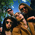 Jane's Addiction отново заедно след 17 години Jane's Addiction отново заедно след 17 години