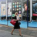 Експерти предсказват появата на iPhone 3G